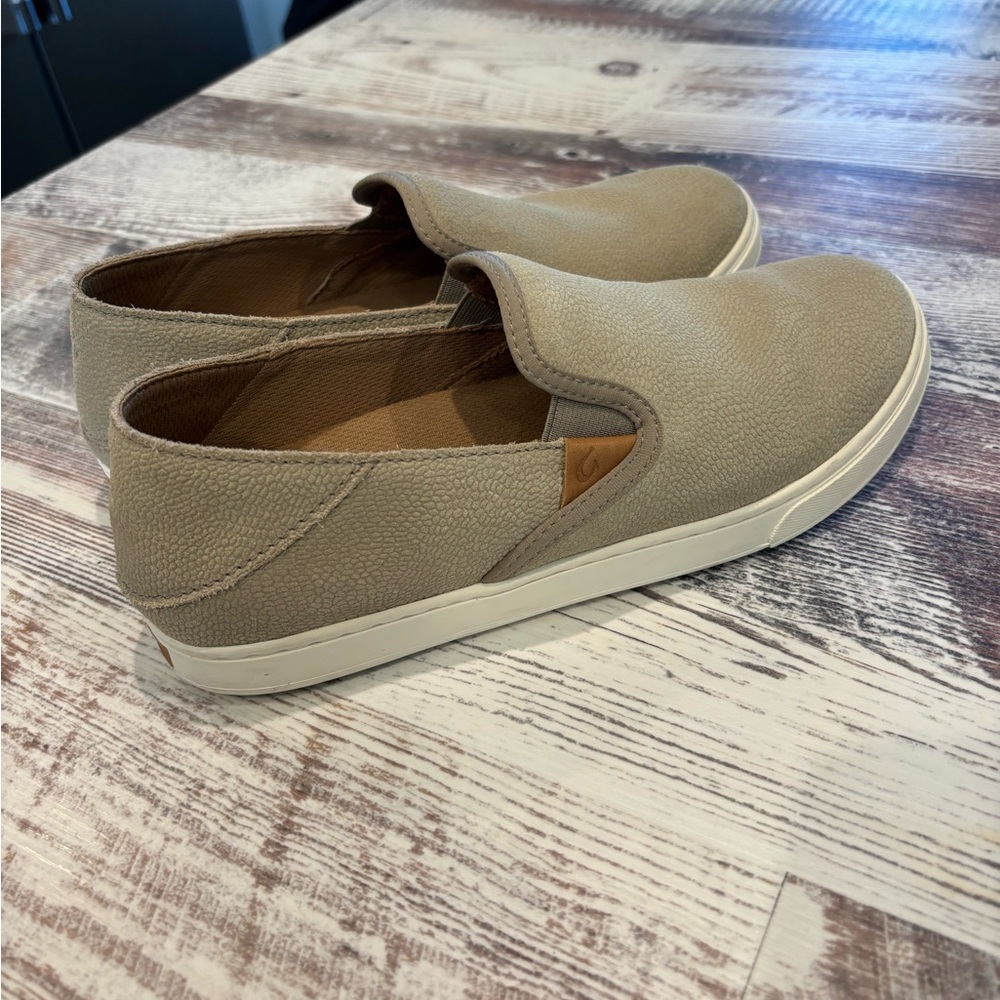 Olukai Pehuea clay leather sneakers. Women’s Sz 9.5. - Picture 3 of 8